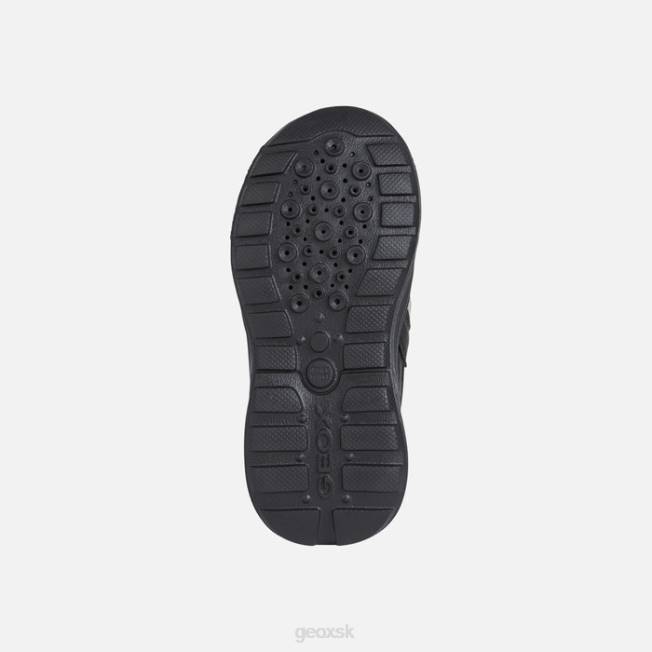 8ZHJ1015 čierna/červená Geox sveggen abx junior