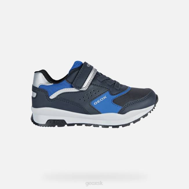 8ZHJ1338 námornícky/kráľovský Geox pavel chlapec