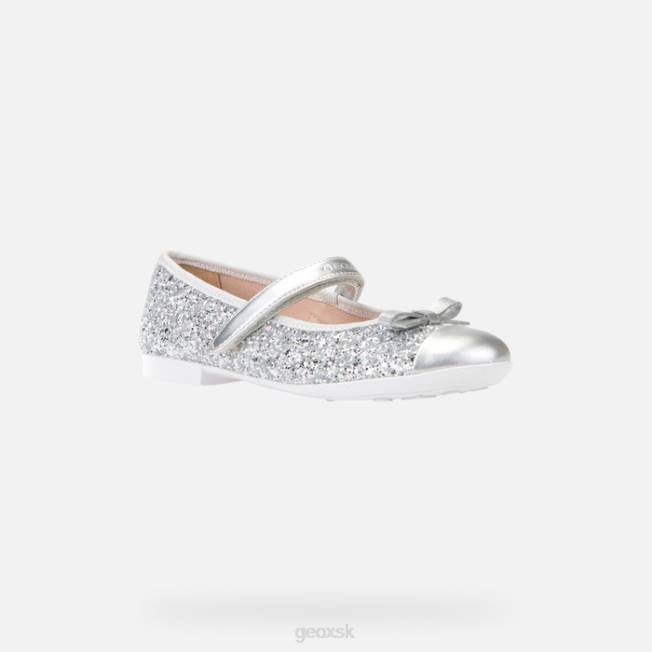 8ZHJ1912 striebro Geox plie dievča