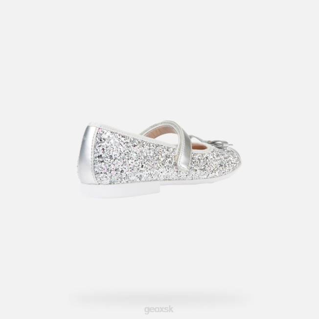 8ZHJ1912 striebro Geox plie dievča