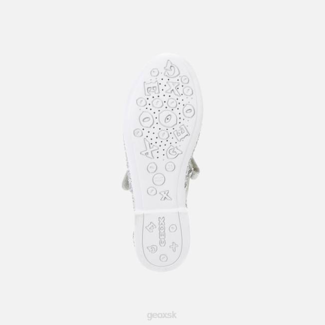 8ZHJ1912 striebro Geox plie dievča