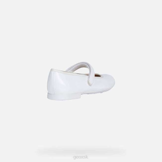 8ZHJ1915 biely Geox plie dievča