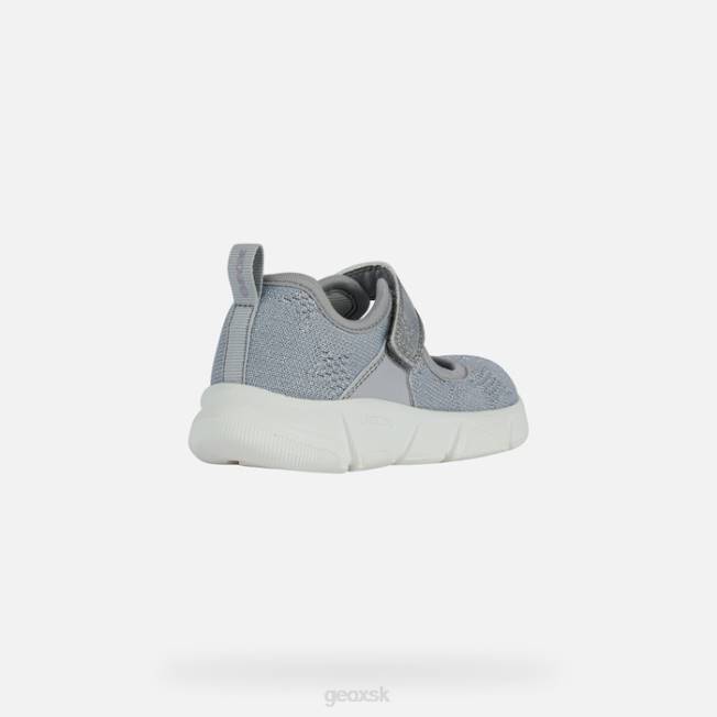 8ZHJ987 striebro Geox aril dievča