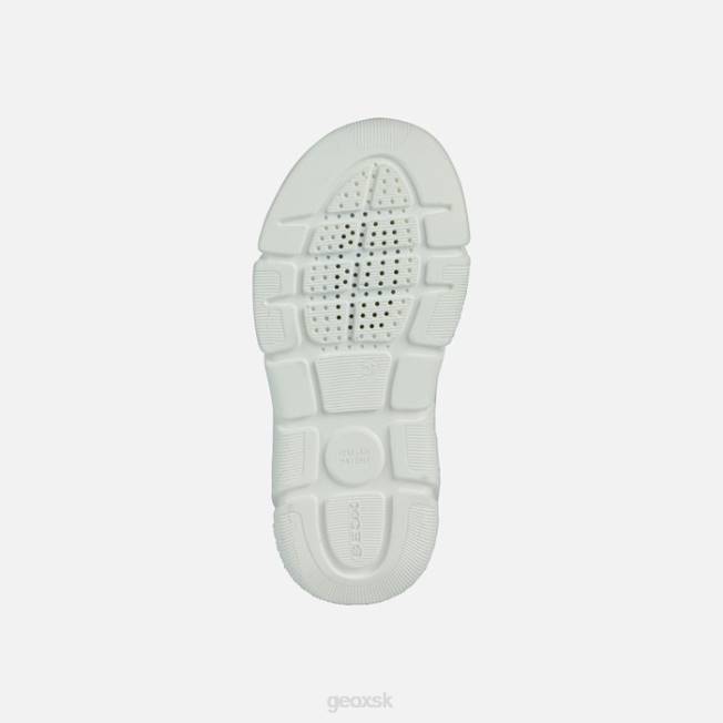 8ZHJ987 striebro Geox aril dievča