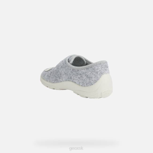 8ZHJ1925 sivá Geox nymel junior