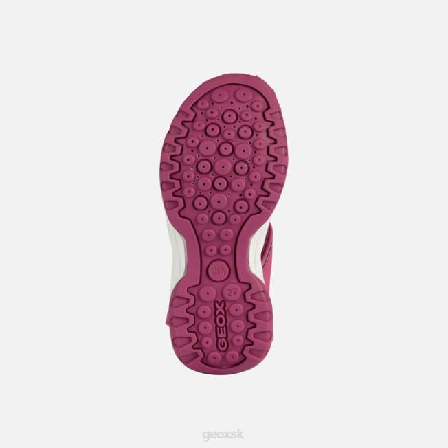 8ZHJ1012 cyklámen Geox borealis dievča