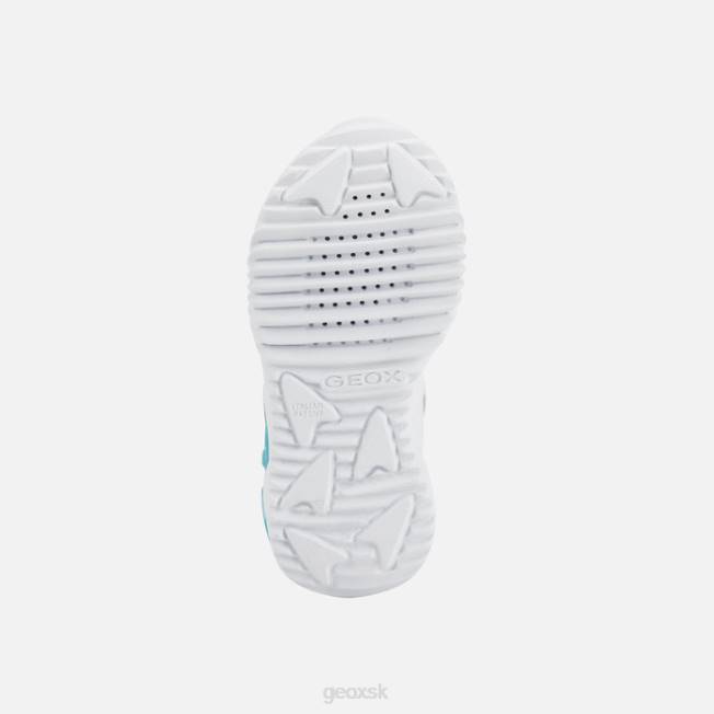 8ZHJ1175 striebro/orgován Geox asistenčné dievča