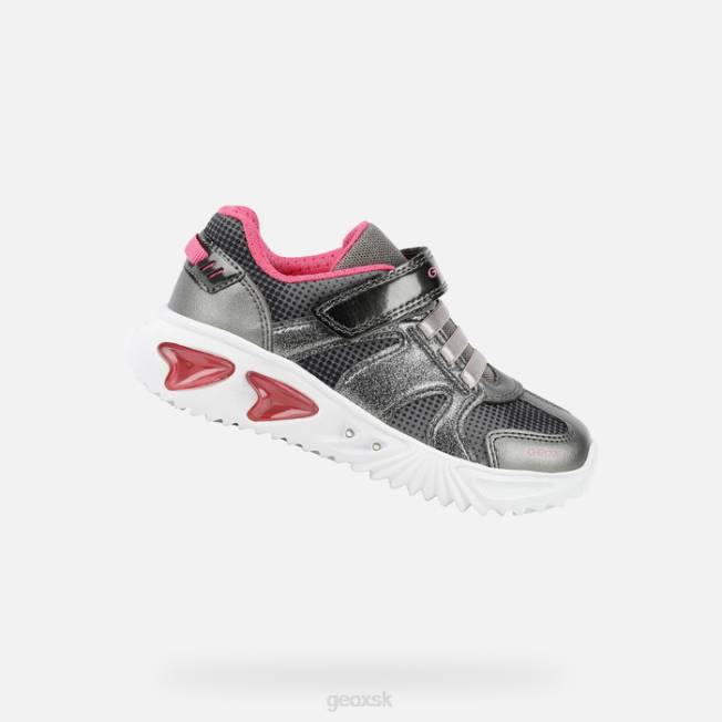 8ZHJ1229 tmavé striebro/fuchsiová Geox asistenčné dievča