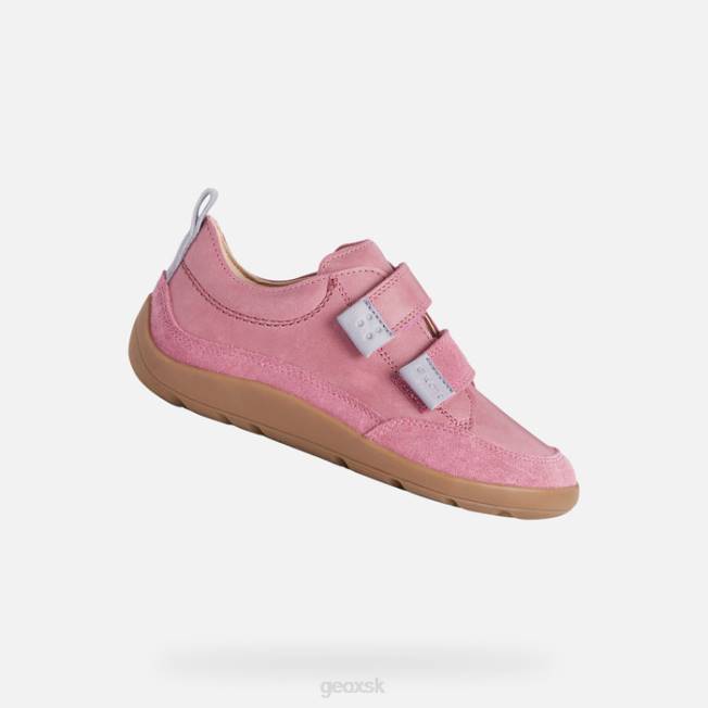 8ZHJ1075 fuchsiová Geox bezcitné dievča