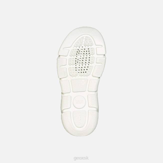 8ZHJ1183 striebro/orgován Geox aril dievča