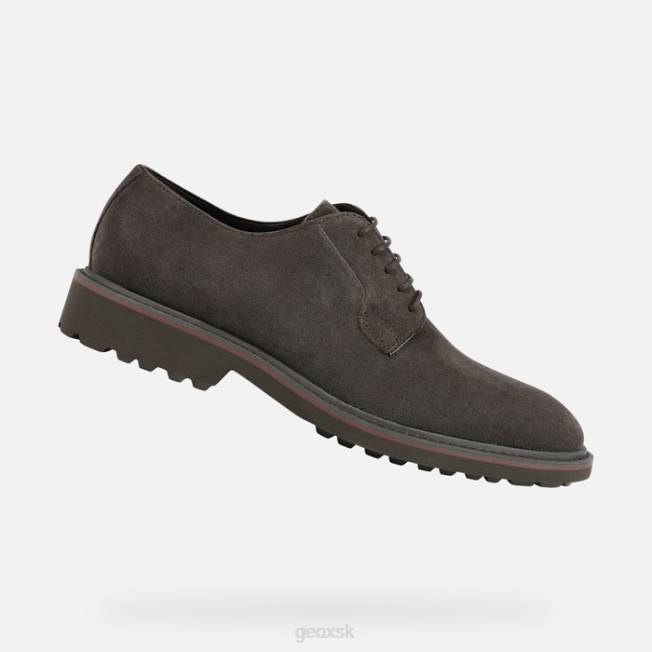 8ZHJ936 bahno Geox cannaregio človek