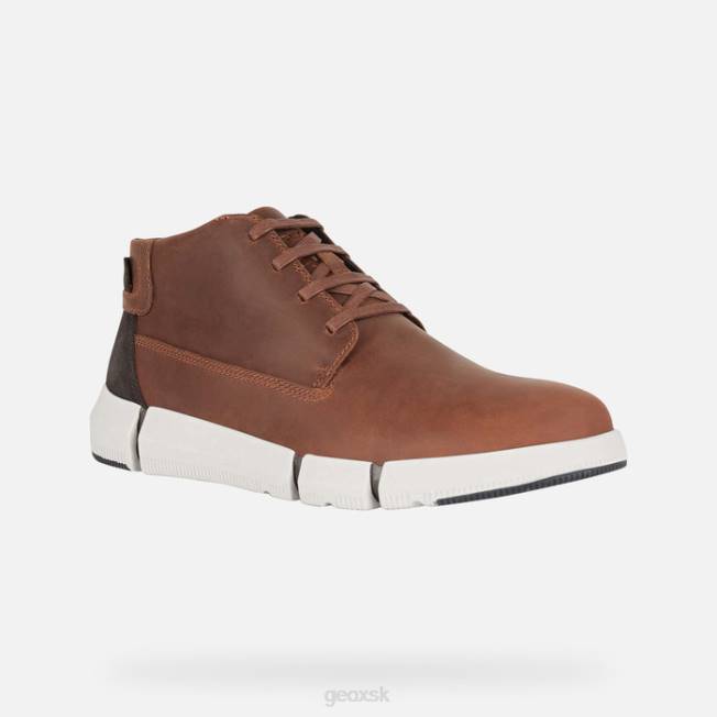 8ZHJ668 hnedá Geox adacter h človek