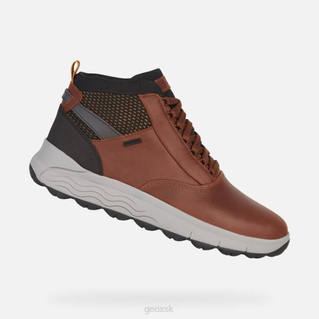 8ZHJ790 hnedá Geox spherica 4x4 abx man