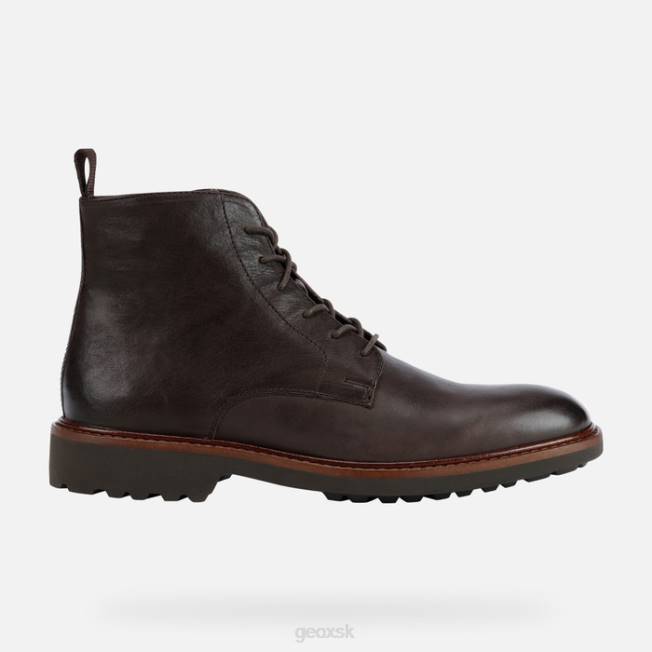 8ZHJ883 kávu Geox cannaregio človek