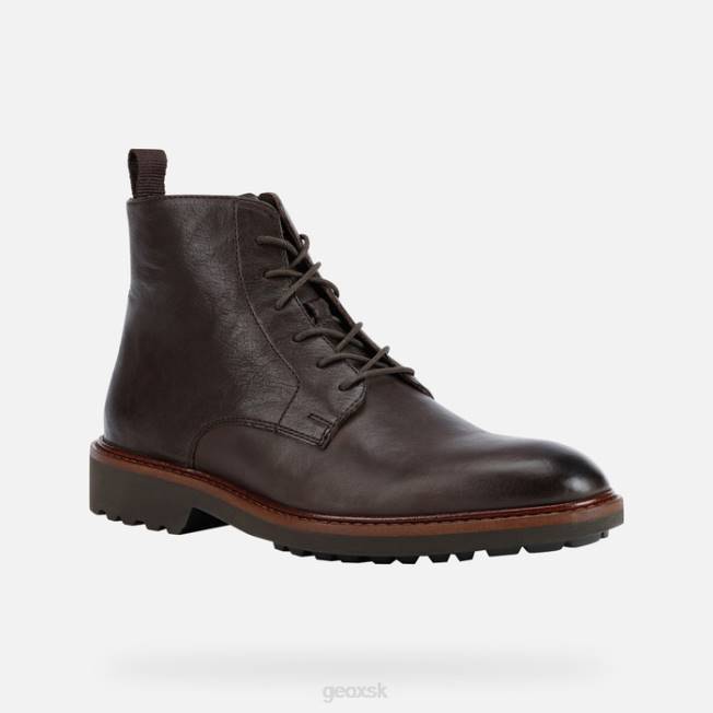 8ZHJ883 kávu Geox cannaregio človek