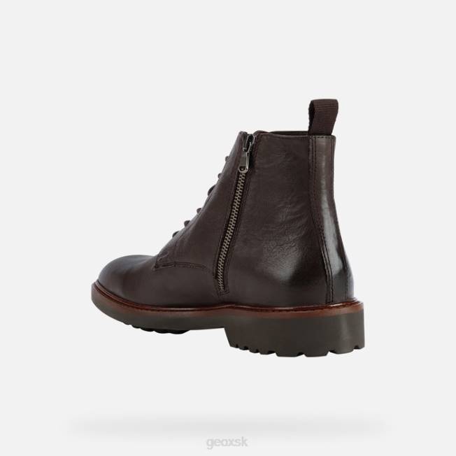 8ZHJ883 kávu Geox cannaregio človek