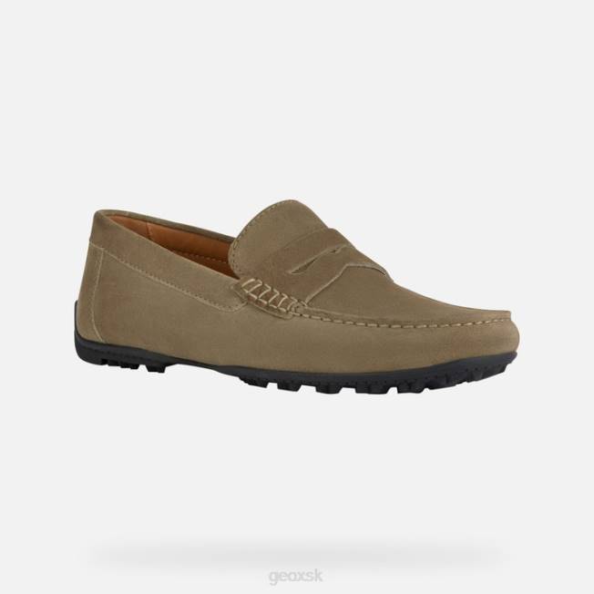 8ZHJ727 pižmo Geox kozmopolis uchopiť človeka