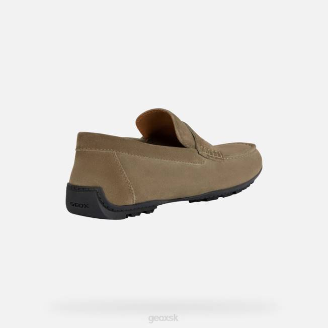 8ZHJ727 pižmo Geox kozmopolis uchopiť človeka