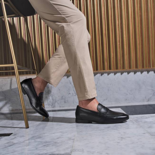 8ZHJ742 čierna Geox sapienza človek