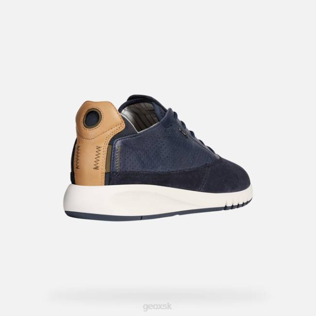 8ZHJ1750 námorníctvo Geox aerantis človek