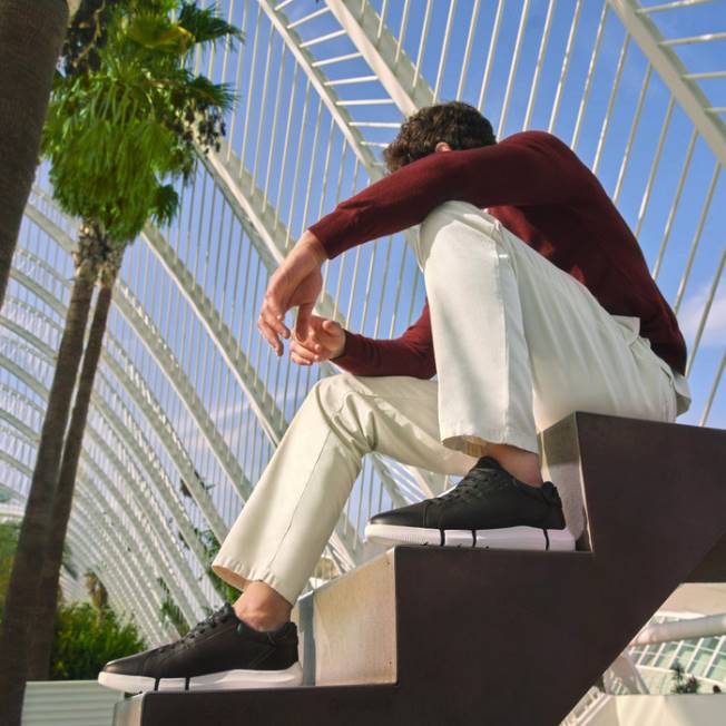 8ZHJ1825 čierna Geox adaptačný človek