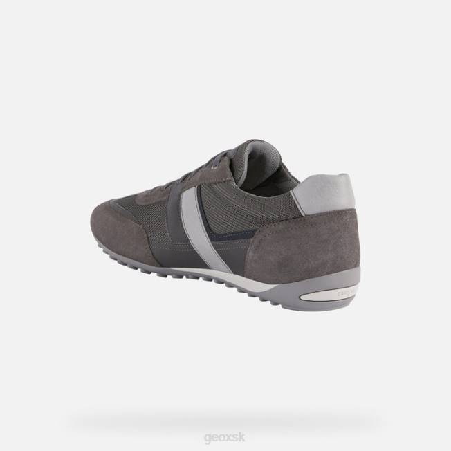 8ZHJ1849 sivá Geox studňa človek