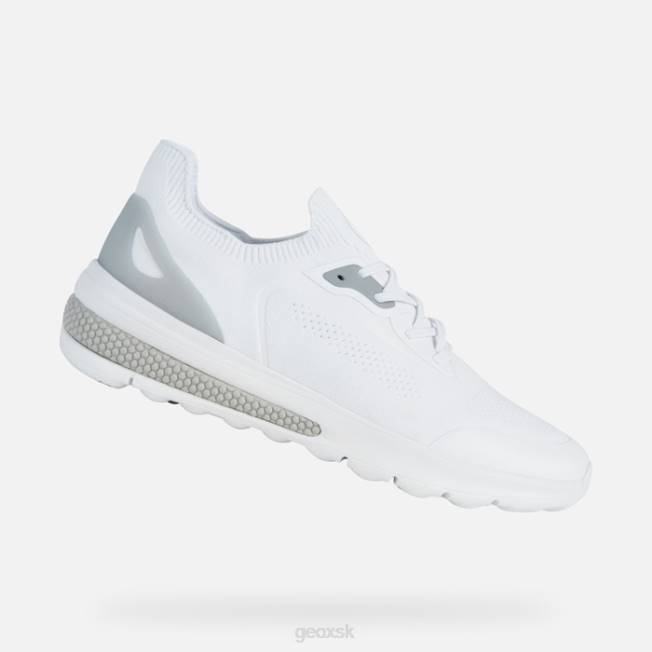 8ZHJ633 biely Geox spherica actif človek