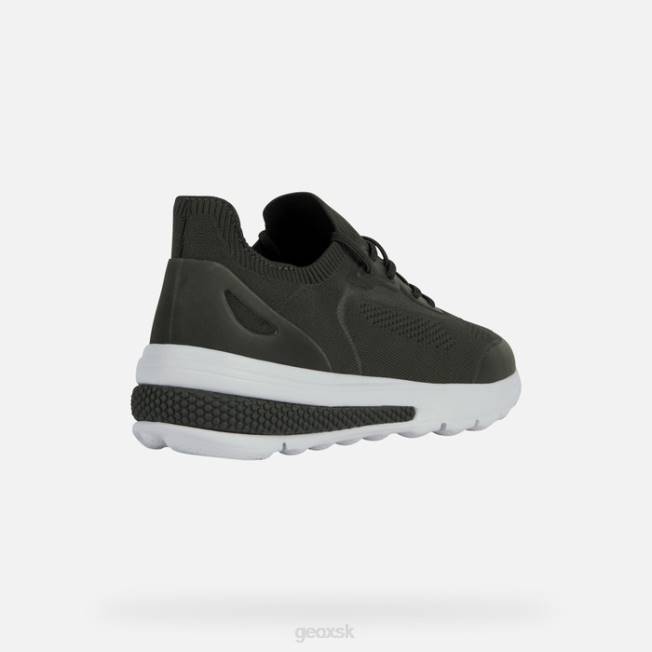 8ZHJ634 vojenské Geox spherica actif človek