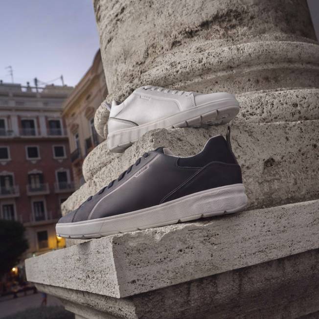 8ZHJ678 biely Geox spherica ec4 man