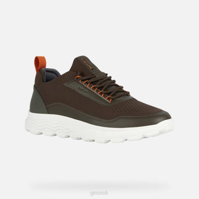 8ZHJ683 vojenské Geox sférický muž