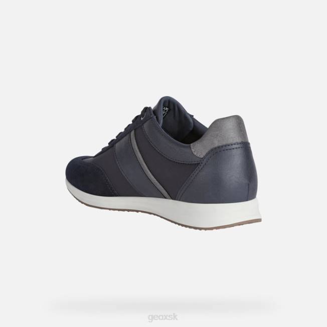 8ZHJ924 námorníctvo Geox avery človek