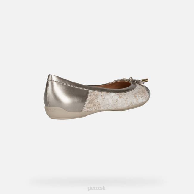 8ZHJ507 svetlo šedohnedé Geox charlene žena