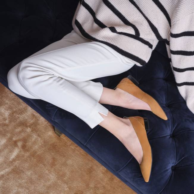 8ZHJ517 koňak Geox charyssa žena