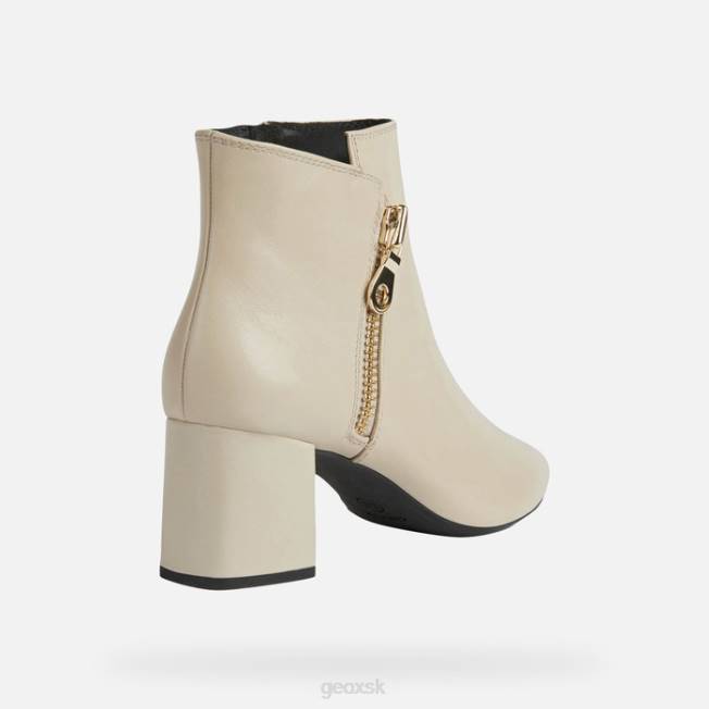 8ZHJ403 svetlo šedohnedé Geox bigliana žena