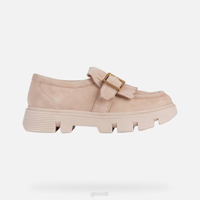 8ZHJ270 nahá Geox divoká žena