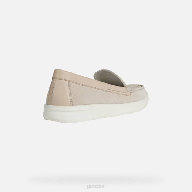 8ZHJ82 koža Geox xand 2j žena