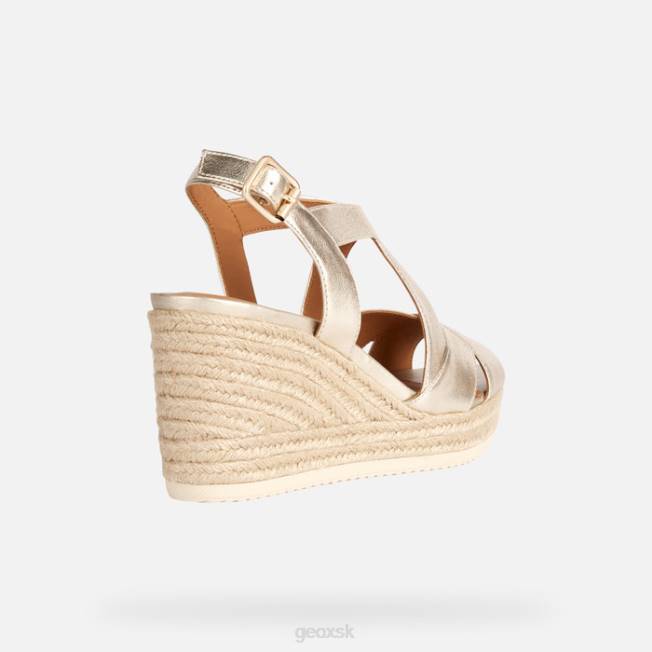 8ZHJ158 svetlo zlatá Geox ponza žena