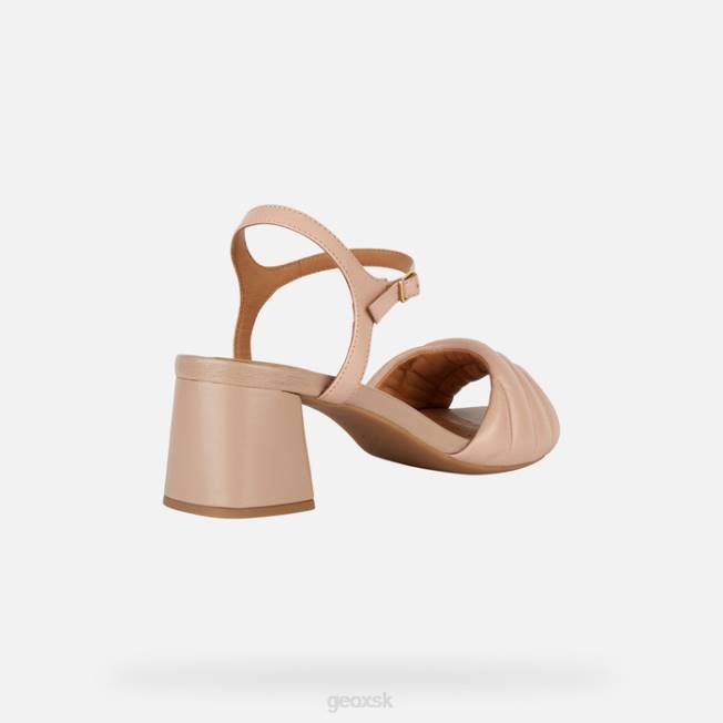 8ZHJ1675 nahá Geox genziana stredná žena