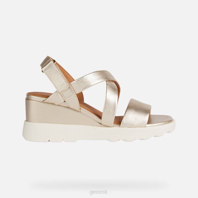 8ZHJ87 svetlo zlatá Geox spherica ec6 žena