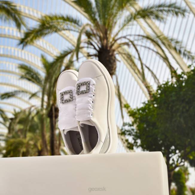 8ZHJ267 biela/strieborná Geox spherica ec4.1 žena