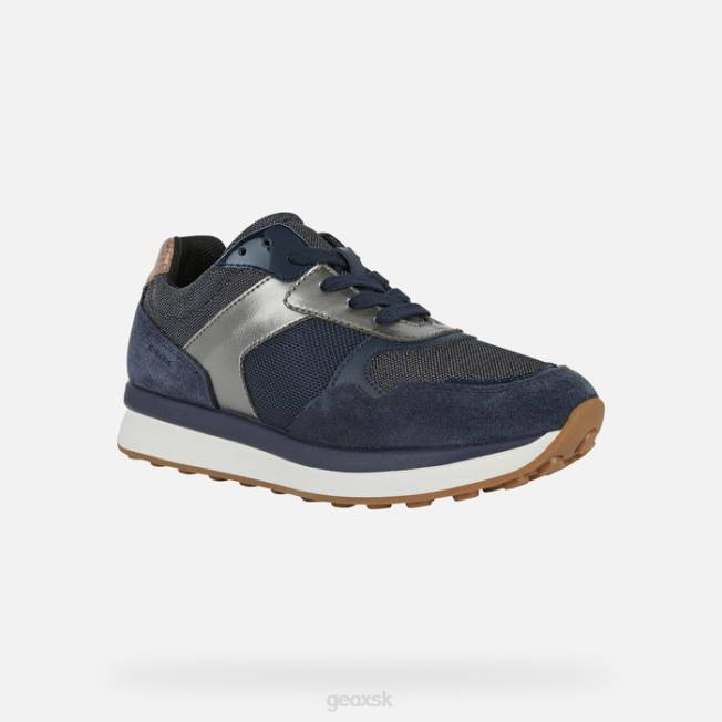 8ZHJ382 tmavé džínsy Geox runntix žena